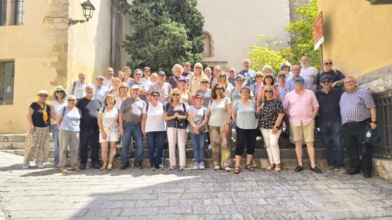 Gran èxit de la Ruta pels espais de l’exili 1939 de l’Aula d’Extensió Universitària de Molins de Rei