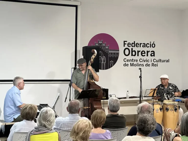 El trio ‘Havana Vieja’ tanca el curs 2024-2025 amb un viatge musical per Cuba