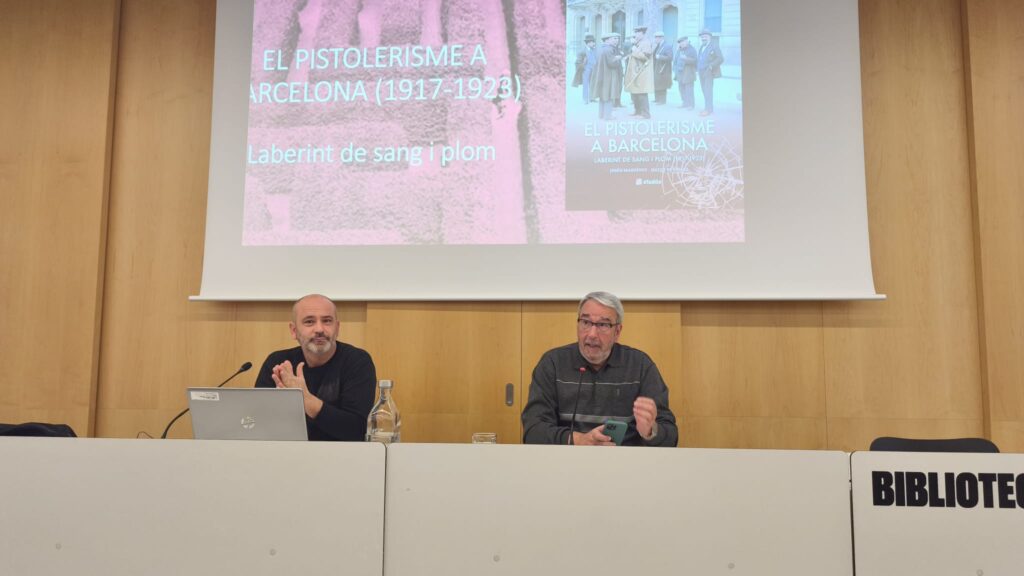 El «Laberint de Sang i Plom» arriba a Molins de Rei: David Revelles presenta el seu llibre sobre el Pistolerisme a la Biblioteca El Molí.
